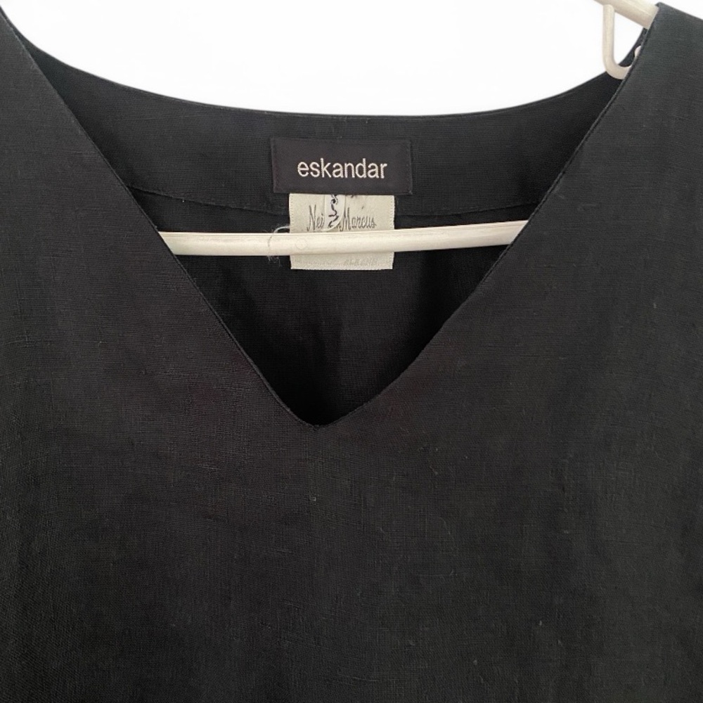 Eskandar Linen Shell Top - Picture 3 of 7